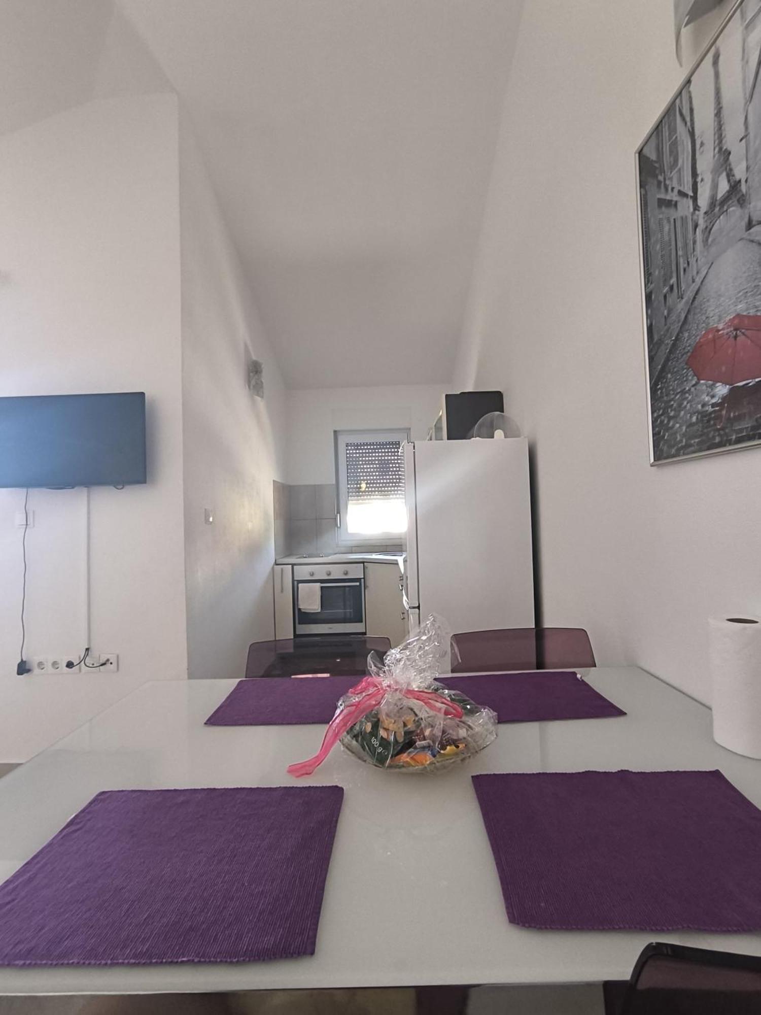 Apartments Otok 2 Trogir Exterior foto
